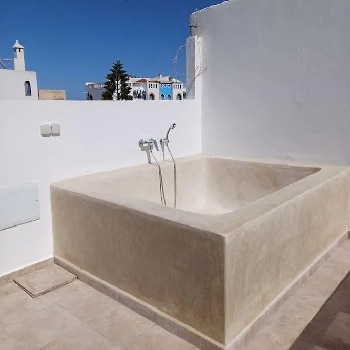 Riad With Bath On Terrace Essaouira Morocco